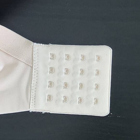 Soma Nude Smooth Full Coverage Bra NWT Size 44DD Soma Nude Bra - Picture 5 of 8